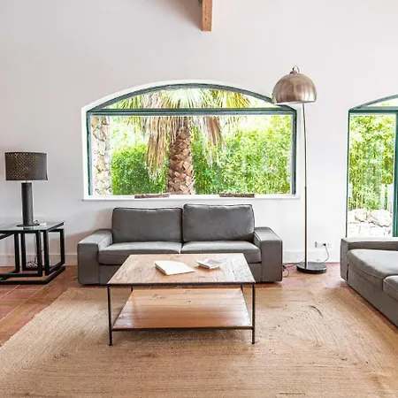 Villa La Tonnelerie, Belle Pour 9 Personnes Au Coeur D'un Vignoble Avec Piscine