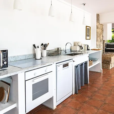 La Tonnelerie, Belle Pour 9 Personnes Au Coeur D'un Vignoble Avec Piscine *