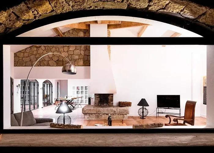 La Tonnelerie, Belle Pour 9 Personnes Au Coeur D'un Vignoble Avec Piscine Villa Sartène