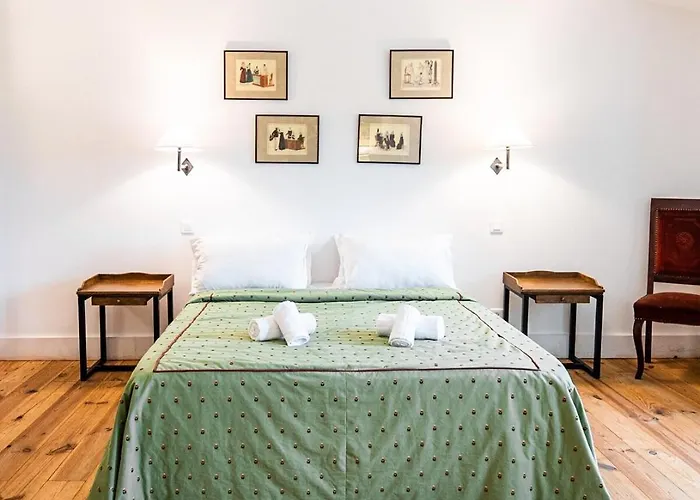 La Tonnelerie, Belle Pour 9 Personnes Au Coeur D'un Vignoble Avec Piscine