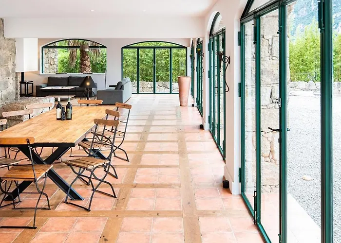 Villa La Tonnelerie, Belle Pour 9 Personnes Au Coeur D'un Vignoble Avec Piscine *